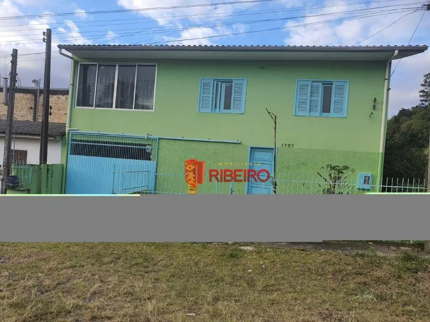 Foto 1 de Casa com 5 quartos à venda, 200m2 em Coloninha, Ararangua - SC