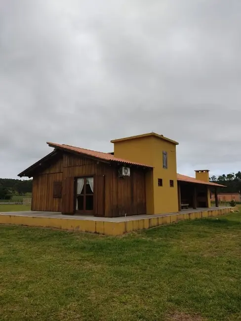 Foto 1 de Sítio / Rancho com 3 quartos à venda, 5000m2 em Morro dos Conventos, Ararangua - SC