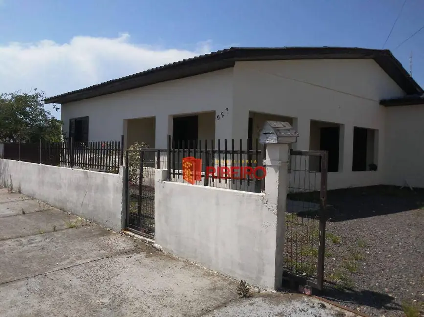 Foto 1 de Casa com 2 quartos à venda, 110m2 em Centro, Balneario Arroio Do Silva - SC