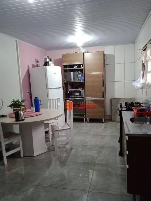 Foto 5 de Casa com 2 quartos à venda, 307m2 em Balneario Arroio Do Silva - SC