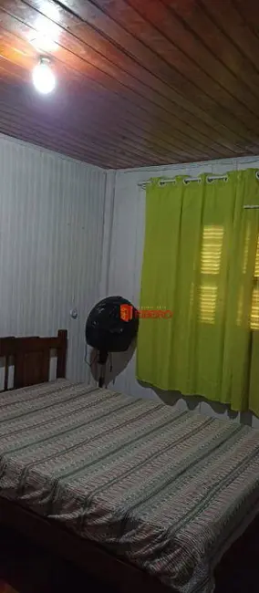 Casa com 3 quartos à venda, 300m2 em Balneario Arroio Do Silva - SC - imagem 7 Foto 7 de Casa com 3 quartos à venda, 300m2 em Balneario Arroio Do Silva - SC