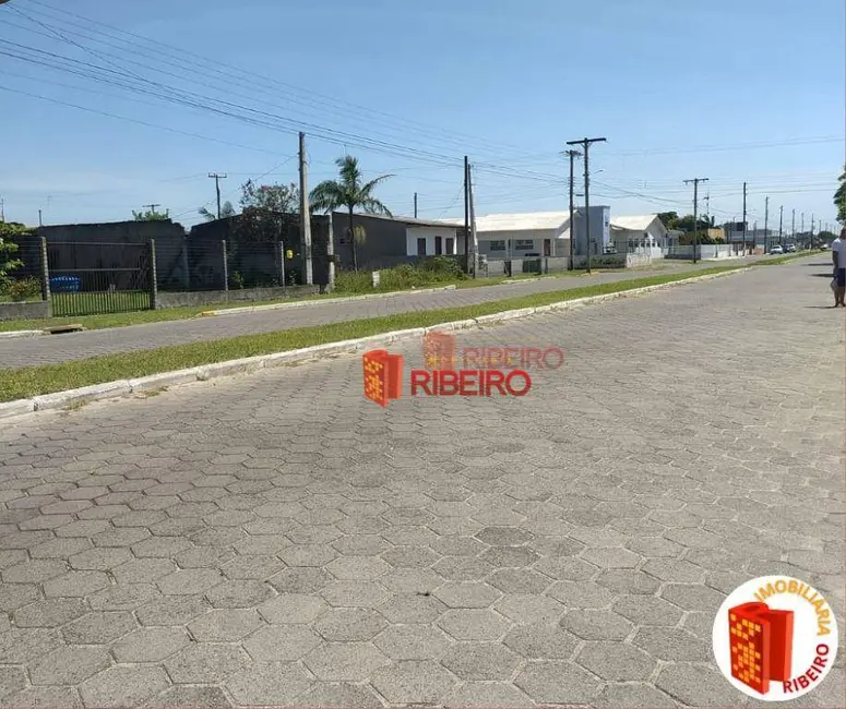 Foto 6 de Casa com 2 quartos à venda, 308m2 em Balneario Arroio Do Silva - SC