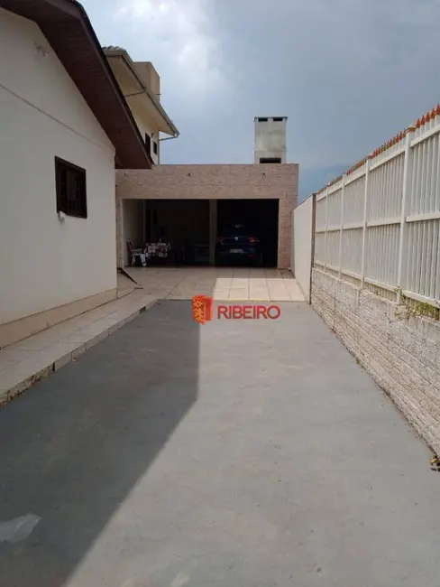 Foto 4 de Casa com 3 quartos à venda, 312m2 em Balneario Arroio Do Silva - SC