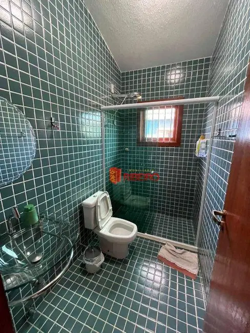 Foto 8 de Casa com 3 quartos à venda, 360m2 em Centro, Balneario Arroio Do Silva - SC