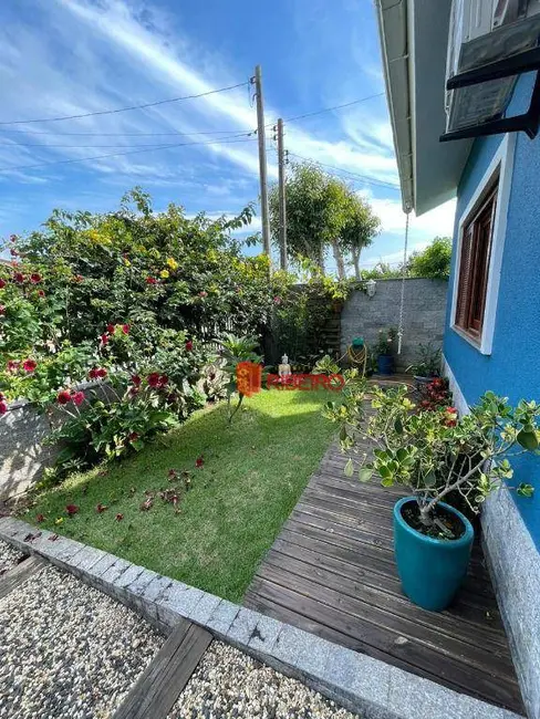 Foto 5 de Casa com 3 quartos à venda, 360m2 em Centro, Balneario Arroio Do Silva - SC