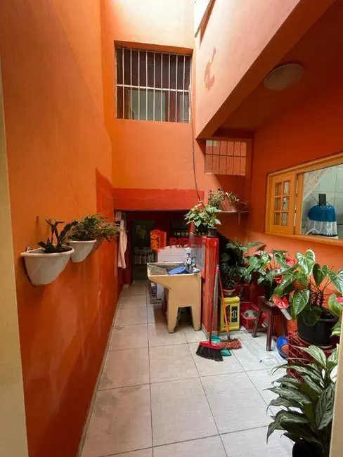 Casa com 3 quartos à venda, 230m2 em Jardim das Avenidas, Ararangua - SC - imagem 8 Foto 8 de Casa com 3 quartos à venda, 230m2 em Jardim das Avenidas, Ararangua - SC
