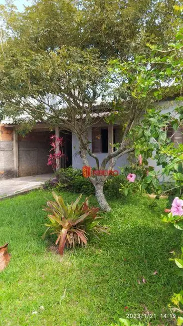 Casa com 3 quartos à venda, 430m2 em Morro dos Conventos, Ararangua - SC - imagem 4 Foto 4 de Casa com 3 quartos à venda, 430m2 em Morro dos Conventos, Ararangua - SC