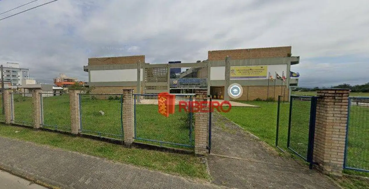 Foto 2 de Casa com 5 quartos à venda, 360m2 em Aeroporto, Ararangua - SC