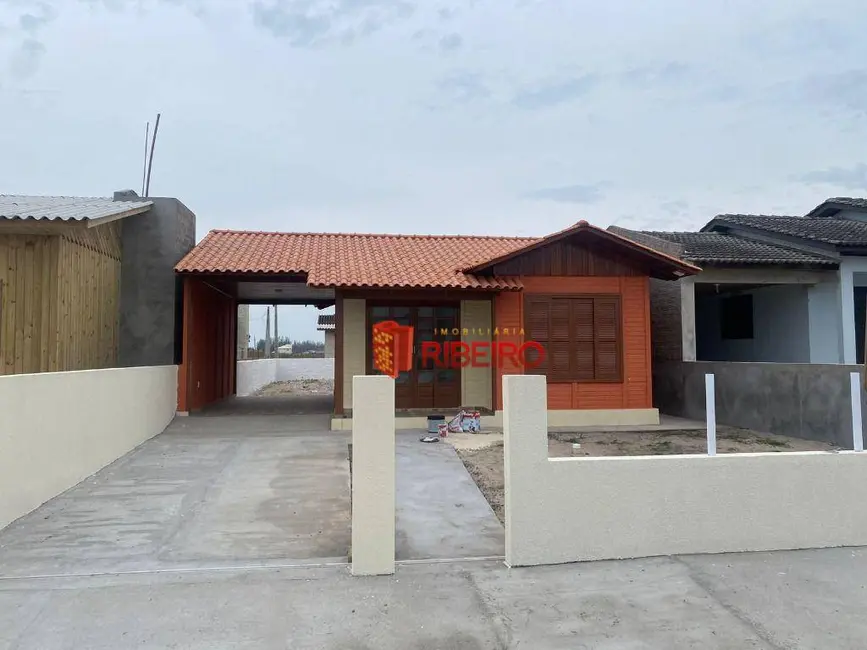 Foto 1 de Casa com 2 quartos à venda, 300m2 em Centro, Balneario Arroio Do Silva - SC
