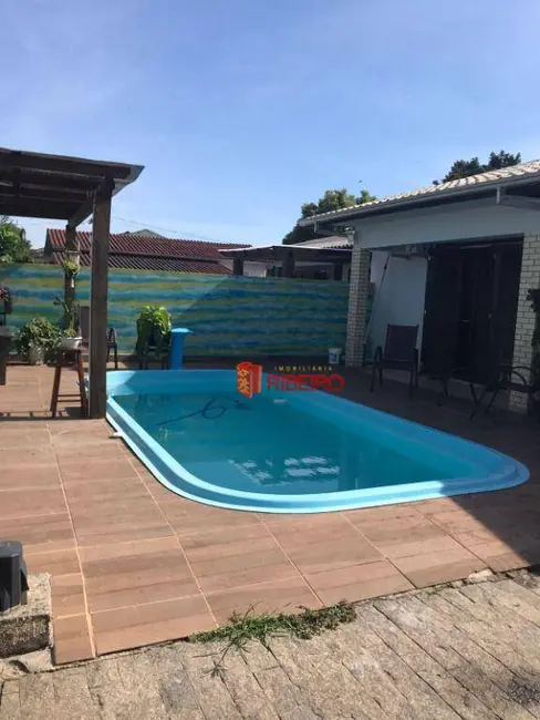 Foto 2 de Casa com 2 quartos à venda, 444m2 em Coloninha, Ararangua - SC