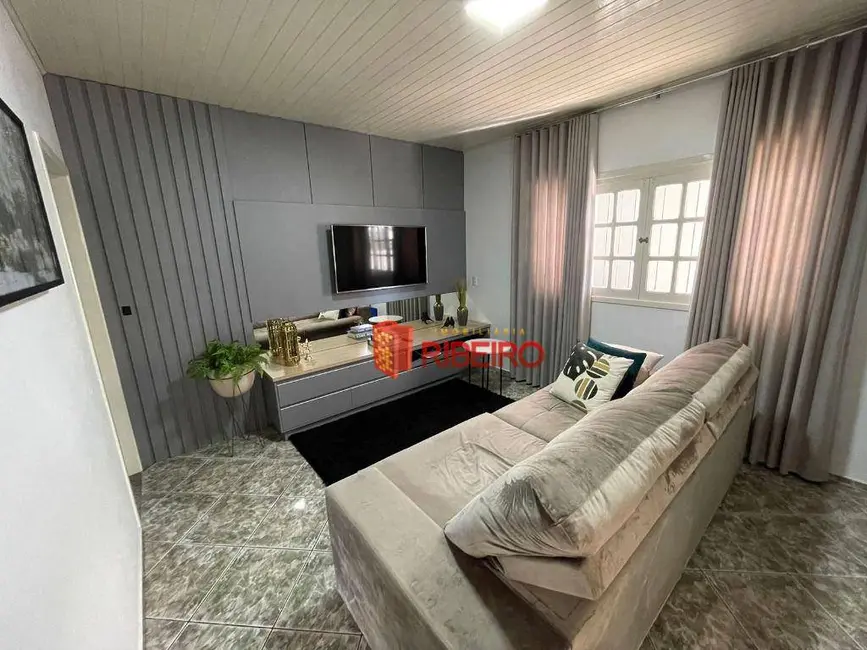 Casa com 4 quartos à venda, 429m2 em Ararangua - SC - imagem 9 Foto 9 de Casa com 4 quartos à venda, 429m2 em Ararangua - SC