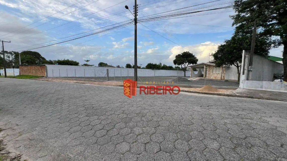 Foto 2 de Casa com 4 quartos à venda, 1152m2 em Coloninha, Ararangua - SC