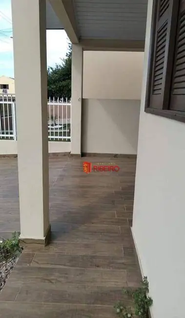 Foto 3 de Casa com 3 quartos à venda, 300m2 em Balneario Arroio Do Silva - SC