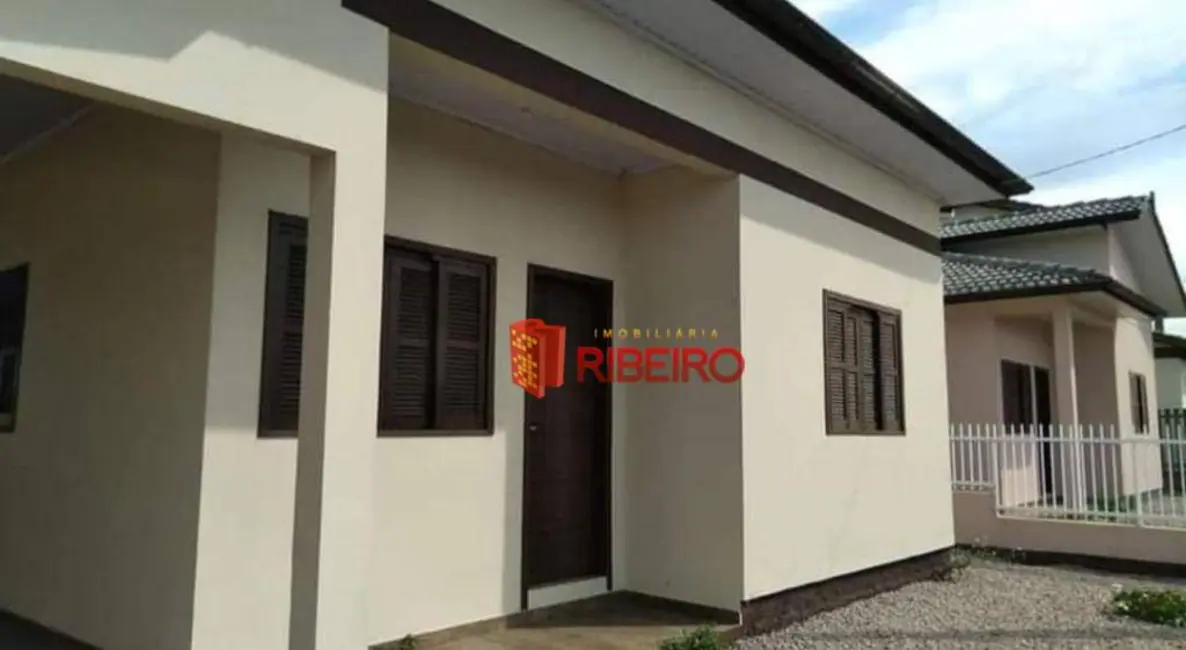 Foto 2 de Casa com 3 quartos à venda, 300m2 em Balneario Arroio Do Silva - SC
