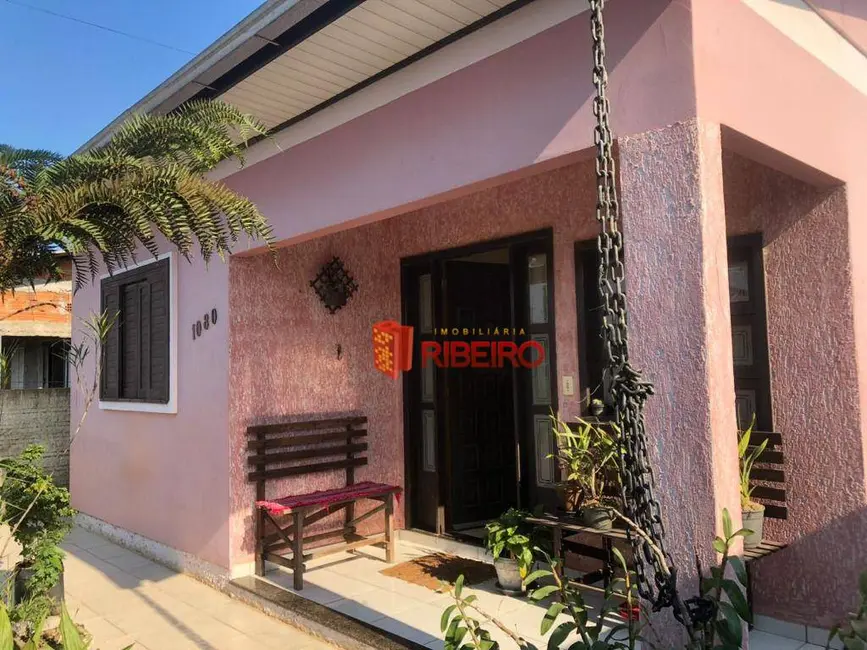 Casa com 3 quartos à venda, 349m2 em Lagoão, Ararangua - SC - imagem 4 Foto 4 de Casa com 3 quartos à venda, 349m2 em Lagoão, Ararangua - SC