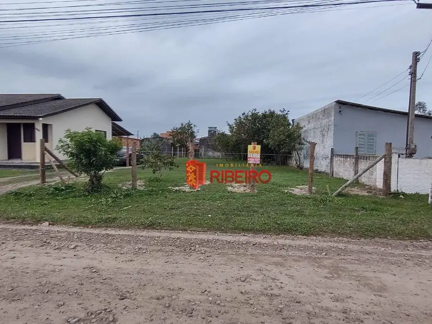Foto 4 de Terreno / Lote à venda, 336m2 em Balneario Arroio Do Silva - SC