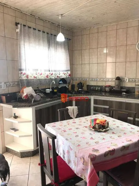 Casa com 3 quartos à venda, 360m2 em Nova Divinéia, Ararangua - SC - imagem 9 Foto 9 de Casa com 3 quartos à venda, 360m2 em Nova Divinéia, Ararangua - SC