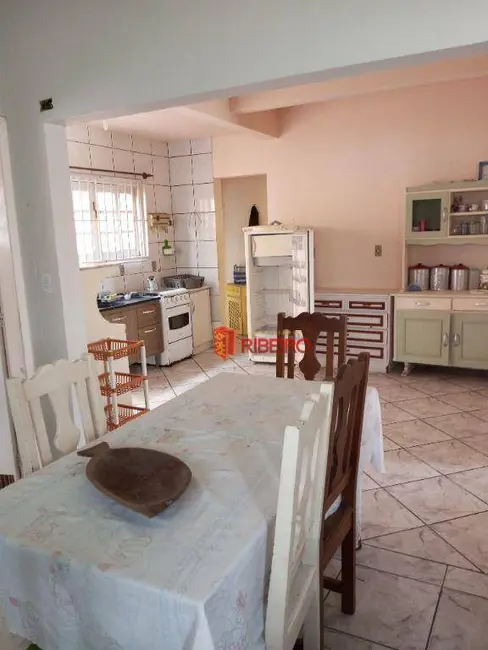 Foto 5 de Casa com 3 quartos à venda, 225m2 em Centro, Balneario Arroio Do Silva - SC