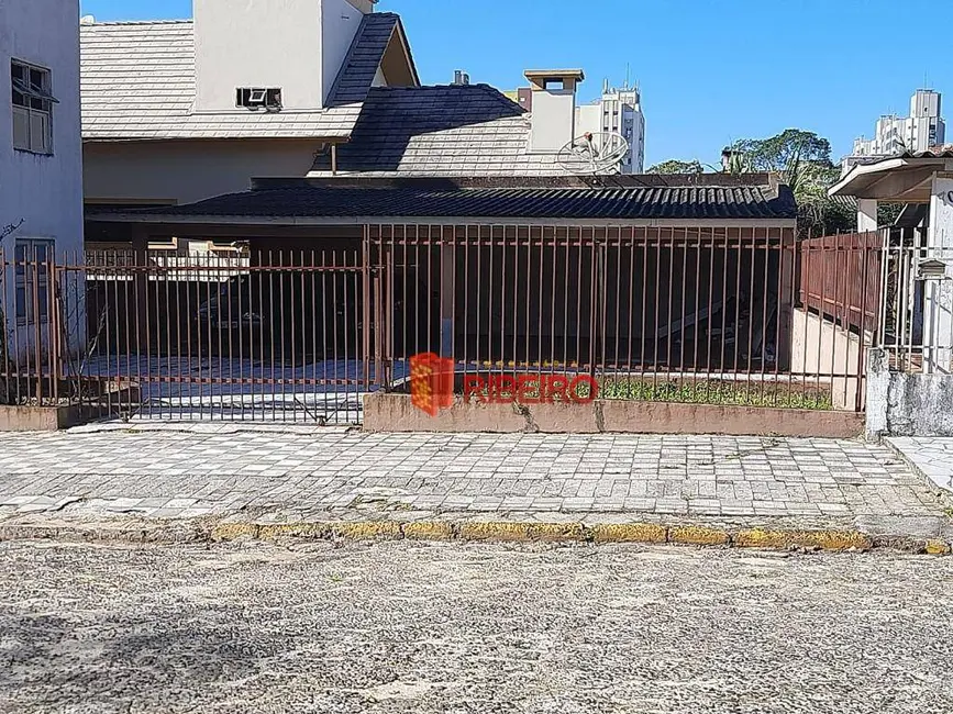 Foto 7 de Apartamento com 2 quartos à venda, 90m2 em Centro, Ararangua - SC