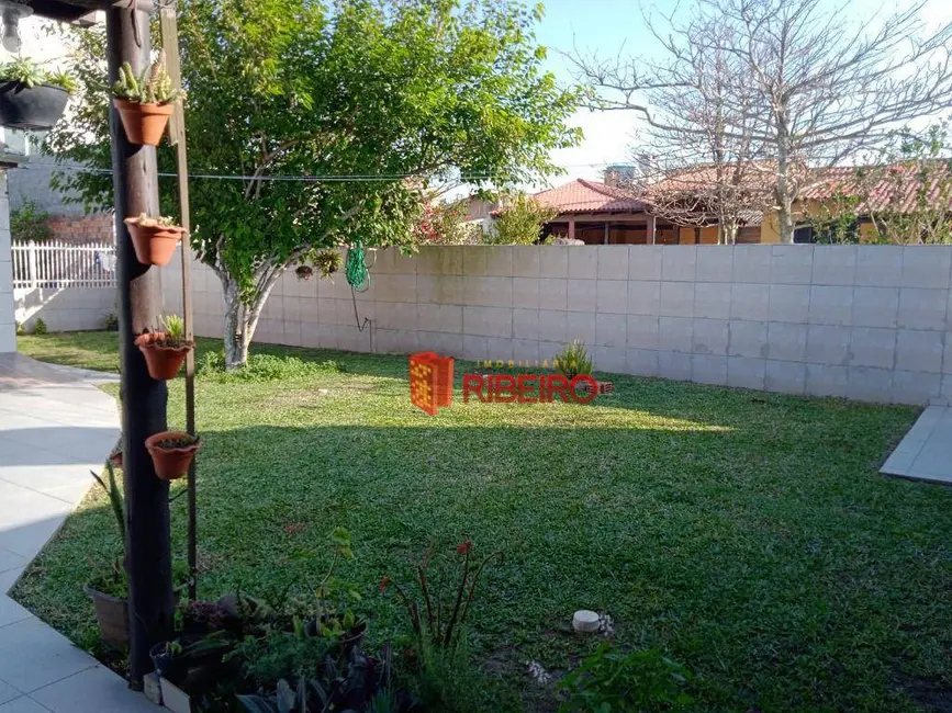 Foto 4 de Casa com 2 quartos à venda, 360m2 em Balneario Arroio Do Silva - SC