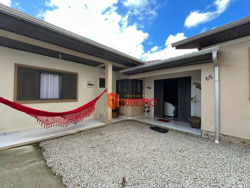 Foto 1 de Casa com 3 quartos à venda, 300m2 em Alto Feliz, Ararangua - SC