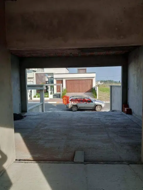 Foto 8 de Casa com 2 quartos à venda, 330m2 em Ararangua - SC