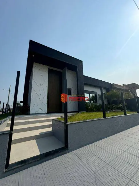 Foto 7 de Casa com 3 quartos à venda, 338m2 em Coloninha, Ararangua - SC