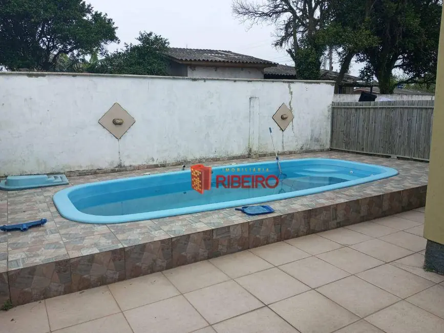 Casa com 4 quartos à venda, 300m2 em Polícia Rodoviária, Ararangua - SC - imagem 7 Foto 7 de Casa com 4 quartos à venda, 300m2 em Polícia Rodoviária, Ararangua - SC