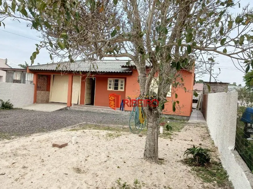 Foto 3 de Casa com 2 quartos à venda, 444m2 em Balneario Arroio Do Silva - SC