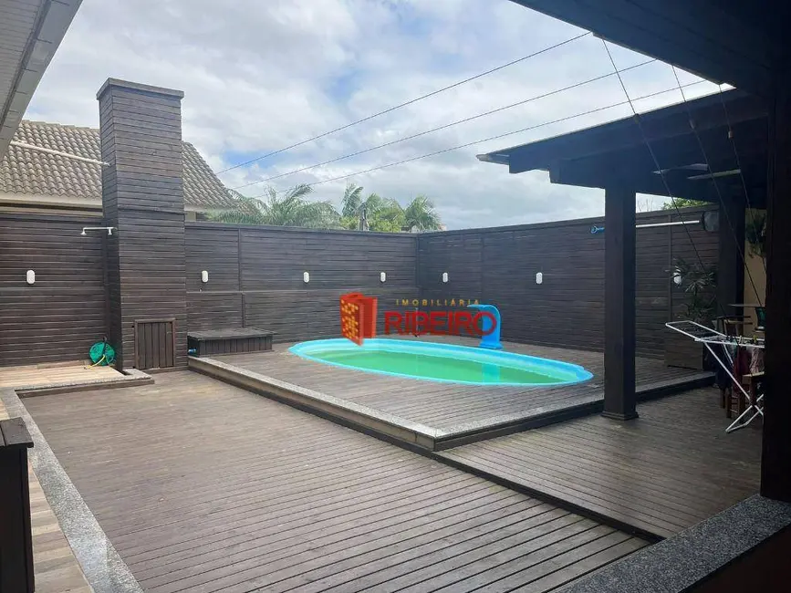 Casa com 3 quartos à venda, 360m2 em Mato Alto, Ararangua - SC - imagem 5 Foto 5 de Casa com 3 quartos à venda, 360m2 em Mato Alto, Ararangua - SC