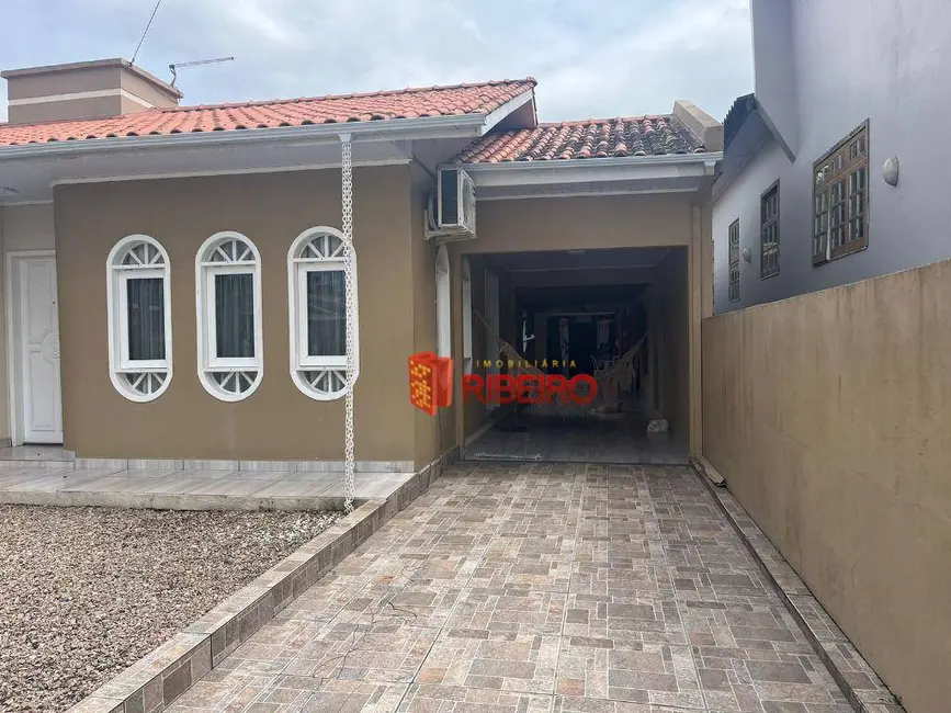 Casa com 3 quartos à venda, 360m2 em Mato Alto, Ararangua - SC - imagem 6 Foto 6 de Casa com 3 quartos à venda, 360m2 em Mato Alto, Ararangua - SC
