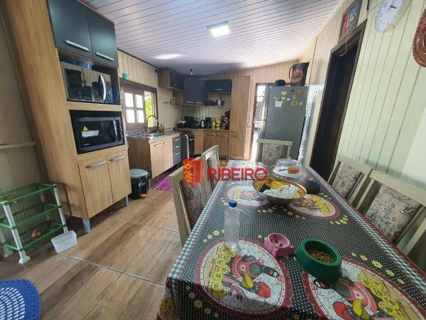 Foto 6 de Casa com 3 quartos à venda, 408m2 em Balneario Arroio Do Silva - SC