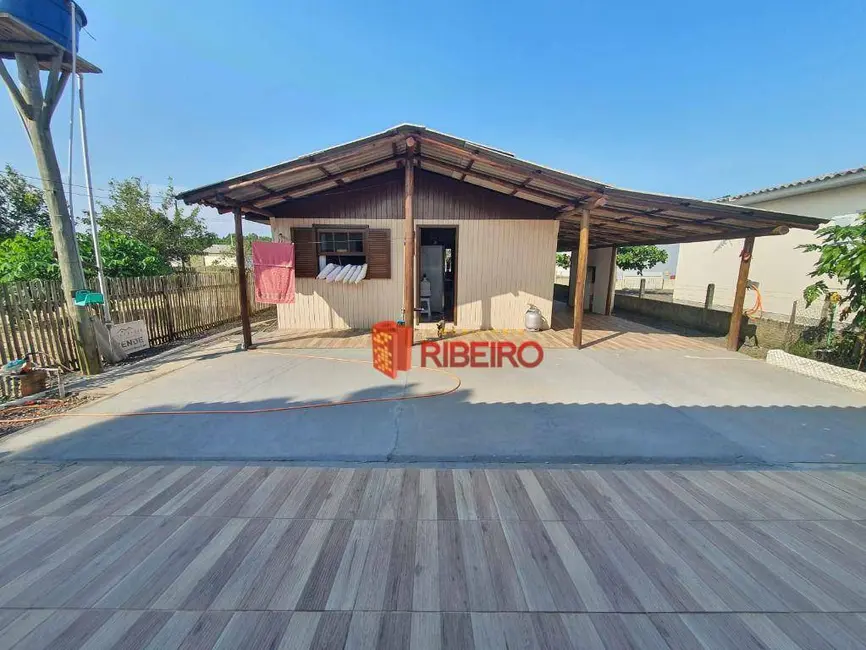 Foto 3 de Casa com 3 quartos à venda, 408m2 em Balneario Arroio Do Silva - SC