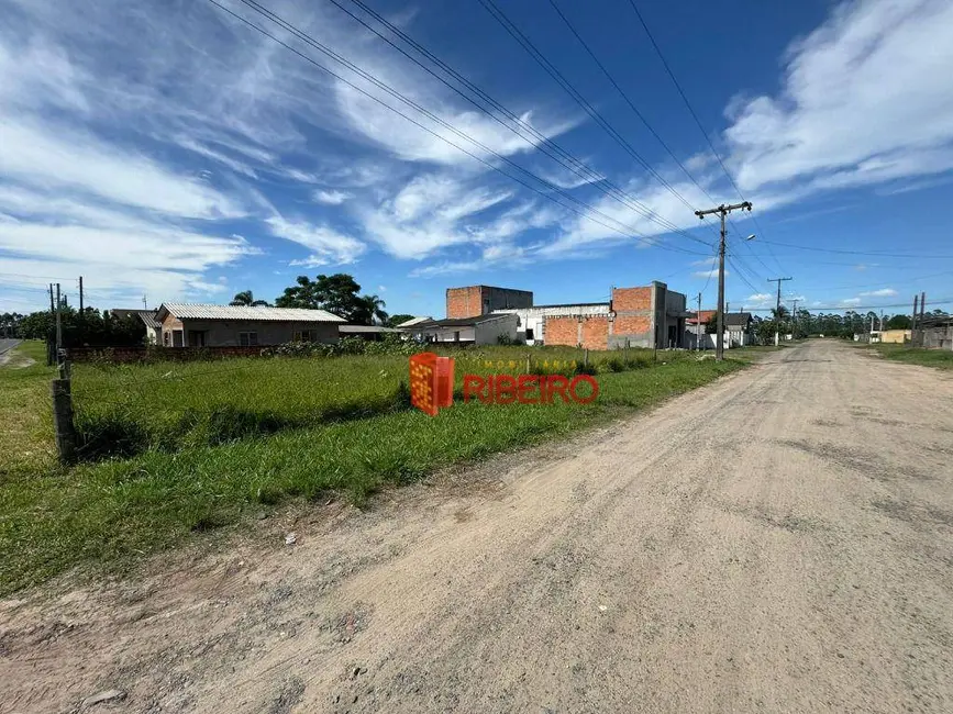 Foto 3 de Terreno / Lote à venda, 209m2 em Lagoão, Ararangua - SC