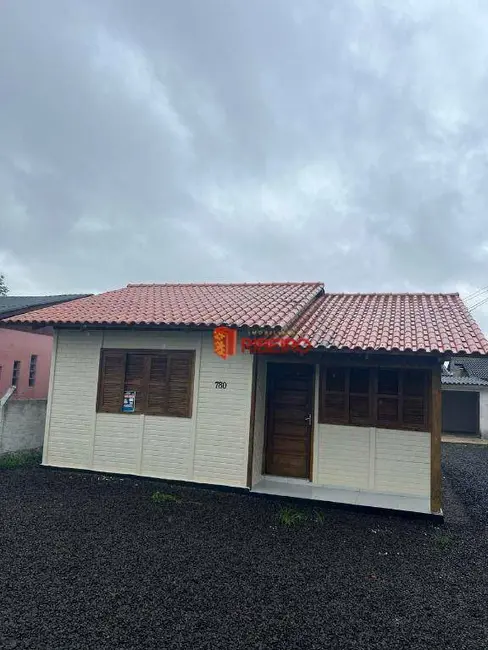 Foto 1 de Casa com 3 quartos à venda, 300m2 em Balneario Arroio Do Silva - SC