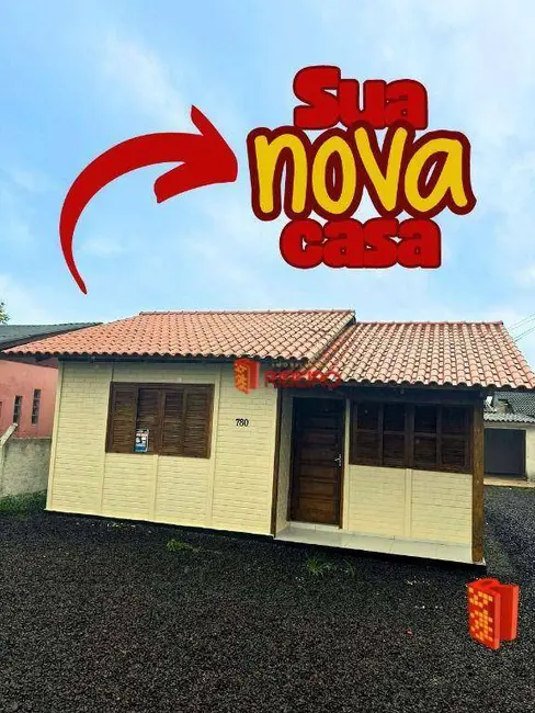 Foto 2 de Casa com 3 quartos à venda, 300m2 em Balneario Arroio Do Silva - SC