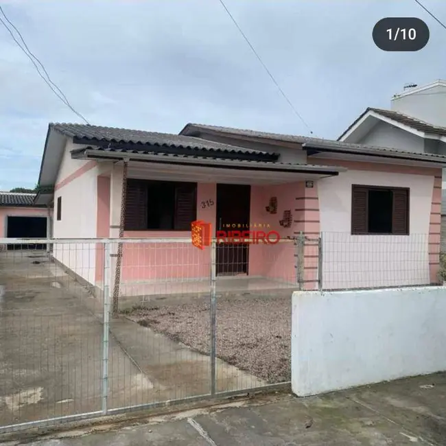 Foto 1 de Casa com 3 quartos à venda, 114m2 em Lagoão, Ararangua - SC