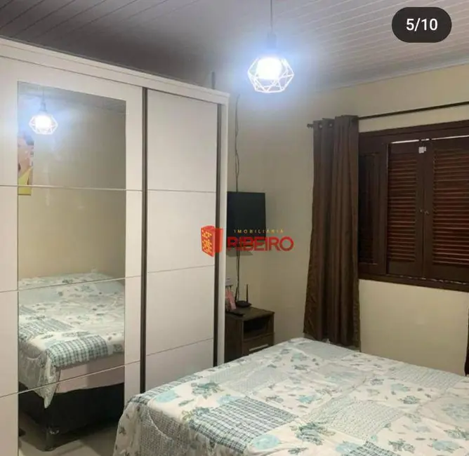Foto 2 de Casa com 3 quartos à venda, 114m2 em Lagoão, Ararangua - SC