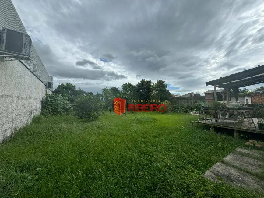 Casa com 3 quartos à venda, 900m2 em Urussanguinha, Ararangua - SC - imagem 8 Foto 8 de Casa com 3 quartos à venda, 900m2 em Urussanguinha, Ararangua - SC