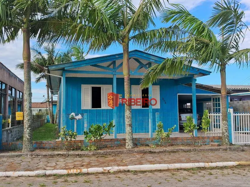 Foto 1 de Casa com 4 quartos à venda, 300m2 em Balneario Arroio Do Silva - SC