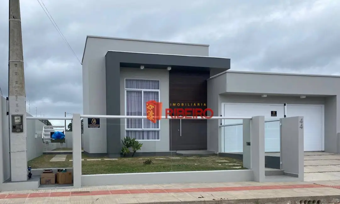 Foto 1 de Casa de Condomínio com 3 quartos à venda, 339m2 em Ararangua - SC