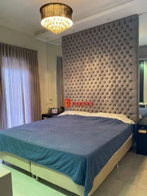 Casa de Condomínio com 3 quartos à venda, 339m2 em Ararangua - SC - imagem 8 Foto 8 de Casa de Condomínio com 3 quartos à venda, 339m2 em Ararangua - SC