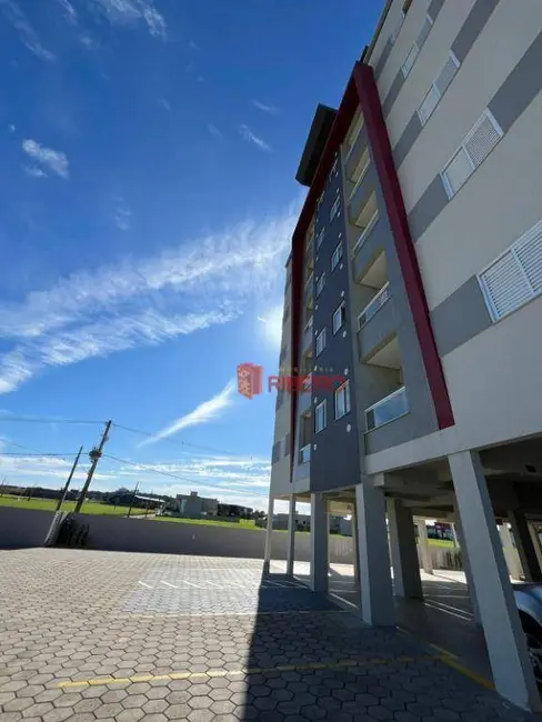 Foto 2 de Apartamento com 2 quartos à venda, 68m2 em Urussanguinha, Ararangua - SC