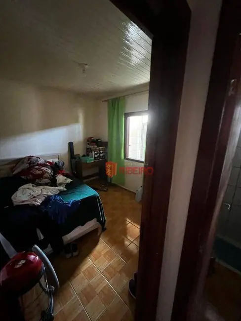 Casa com 3 quartos à venda, 250m2 em Ararangua - SC - imagem 9 Foto 9 de Casa com 3 quartos à venda, 250m2 em Ararangua - SC