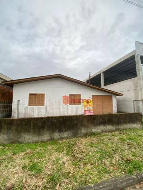 Foto 3 de Casa com 2 quartos à venda, 600m2 em Nova Divinéia, Ararangua - SC