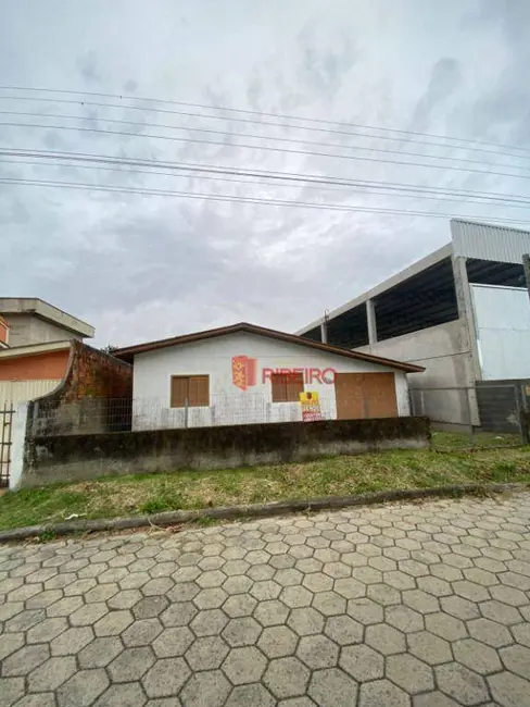 Foto 1 de Casa com 2 quartos à venda, 100m2 em Nova Divinéia, Ararangua - SC