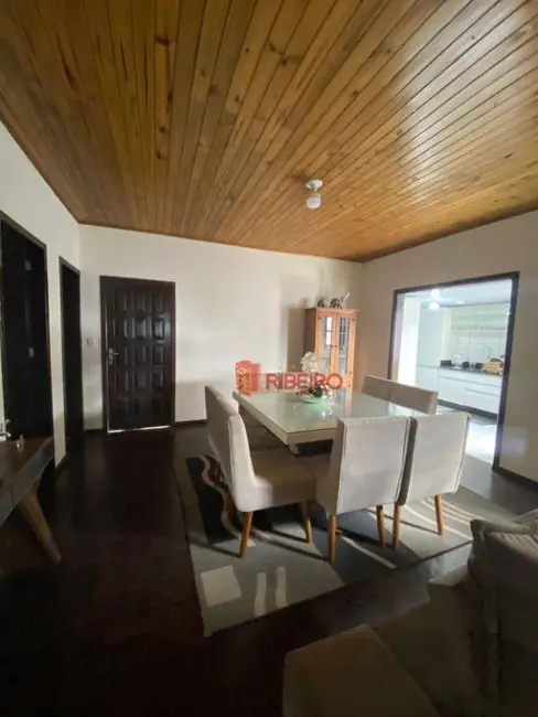 Casa com 3 quartos à venda, 240m2 em Aeroporto, Ararangua - SC - imagem 8 Foto 8 de Casa com 3 quartos à venda, 240m2 em Aeroporto, Ararangua - SC