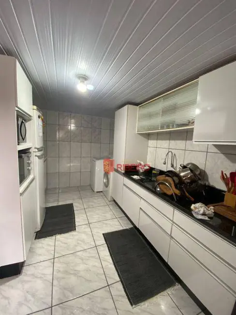 Casa com 3 quartos à venda, 240m2 em Aeroporto, Ararangua - SC - imagem 7 Foto 7 de Casa com 3 quartos à venda, 240m2 em Aeroporto, Ararangua - SC