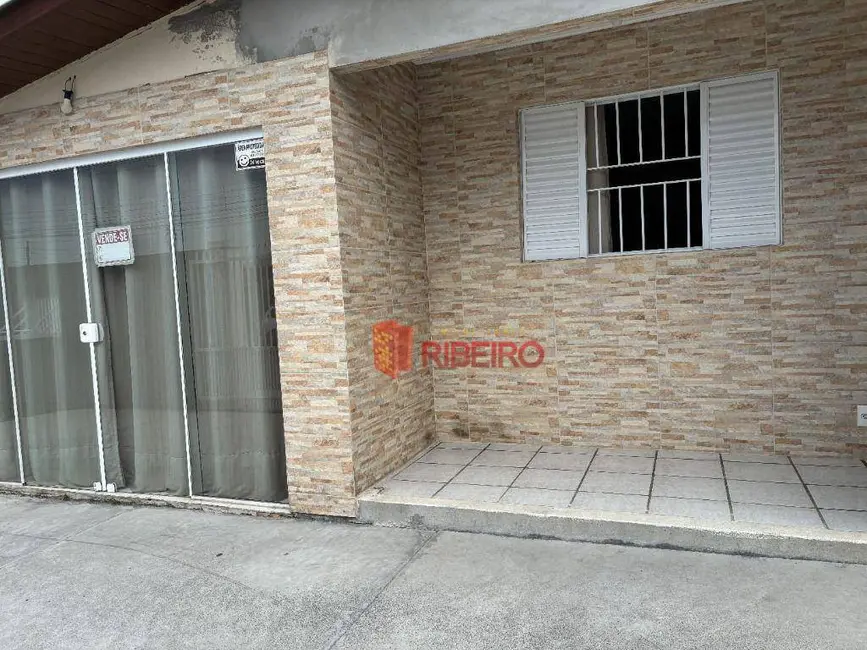 Foto 1 de Casa com 3 quartos à venda, 12m2 em Coloninha, Ararangua - SC