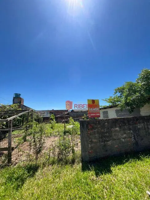 Foto 2 de Casa com 2 quartos à venda, 411m2 em Coloninha, Ararangua - SC